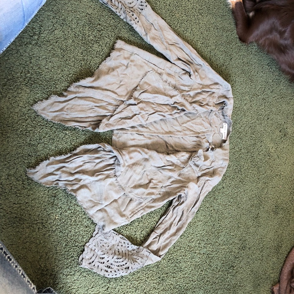Cardigan - Picture 2 of 3